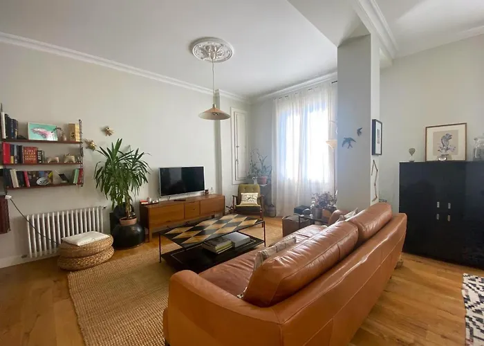 Housingcoruna Maria Pita