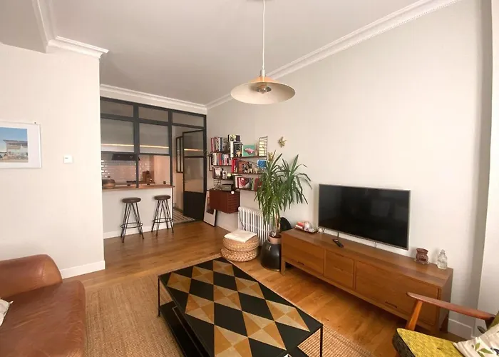 Housingcoruna Maria Pita *